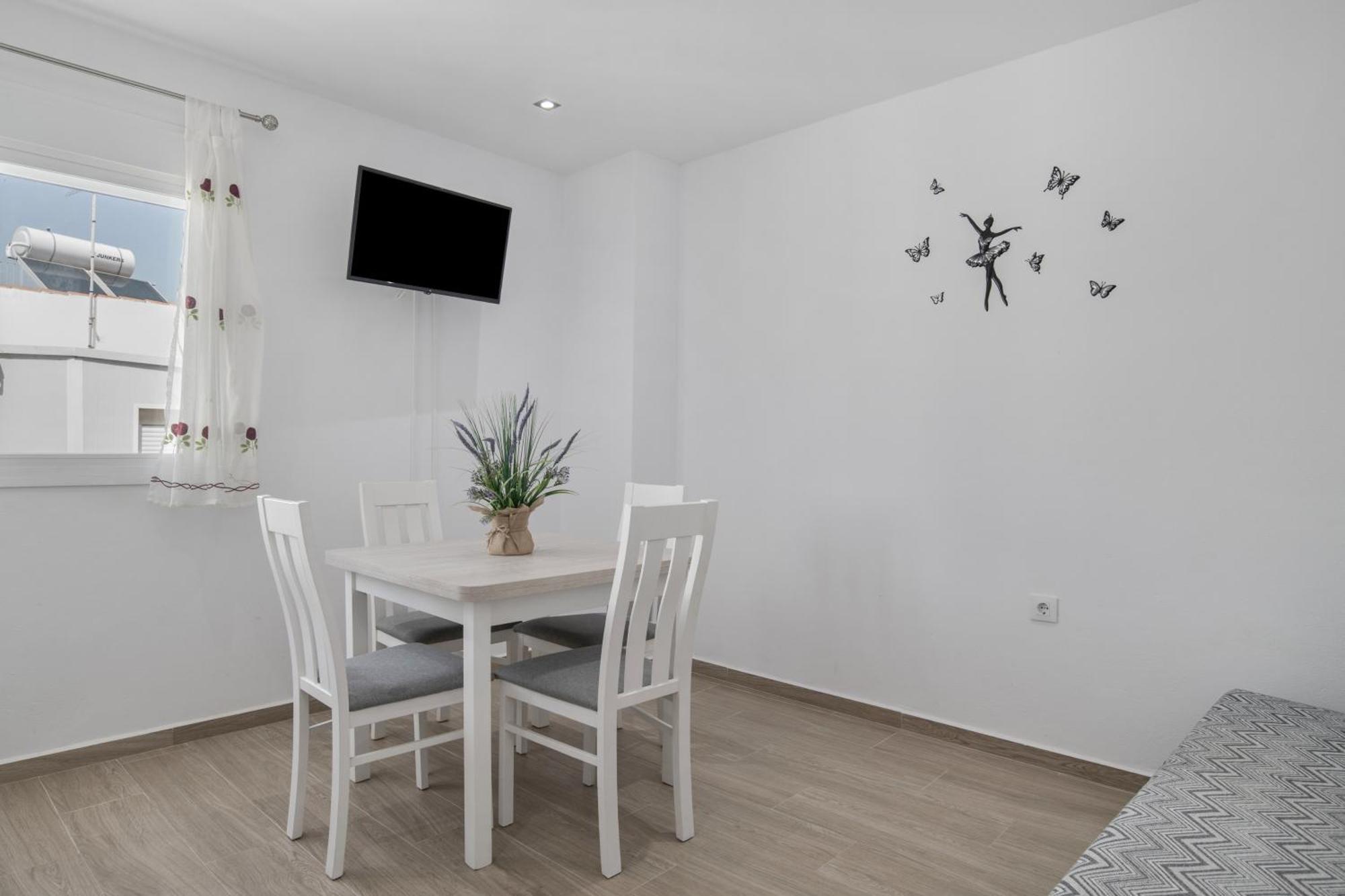 דירות קוניל דה לה פרונטרה Casa Antonia Conil 1 מראה חיצוני תמונה